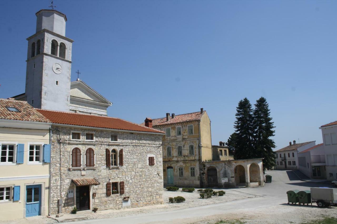 Terra Mirna Villa Vizinada Exterior photo